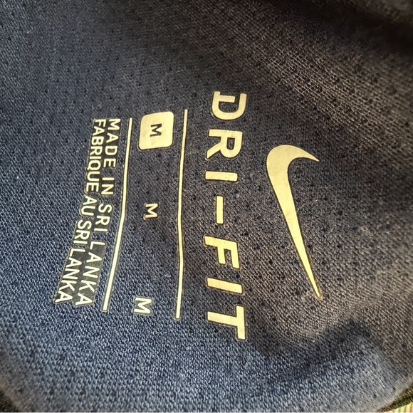 Nike Women's Dark Blue Hoodie used - Picture 3 of 7
